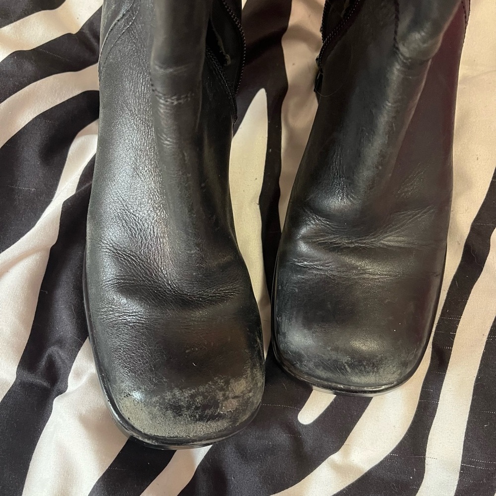 Steve Madden boots! - Picture 2 of 4